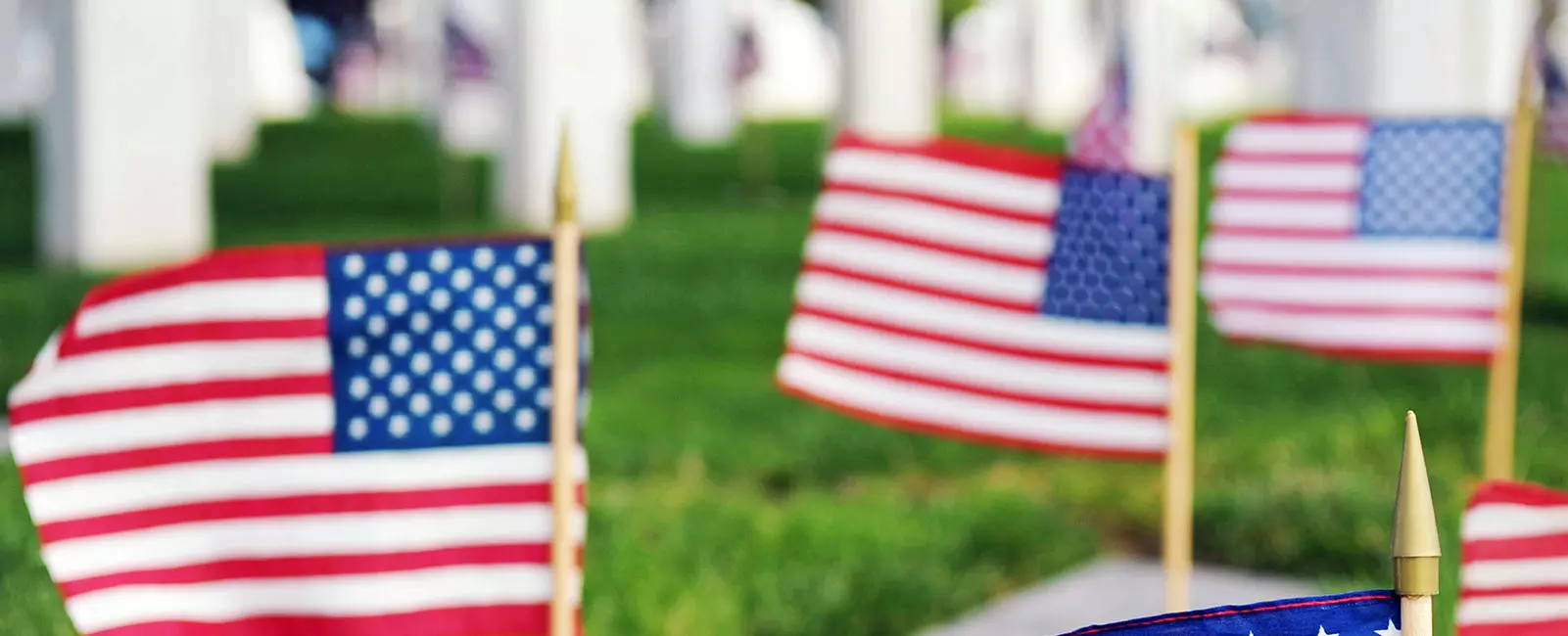 memorial day flags